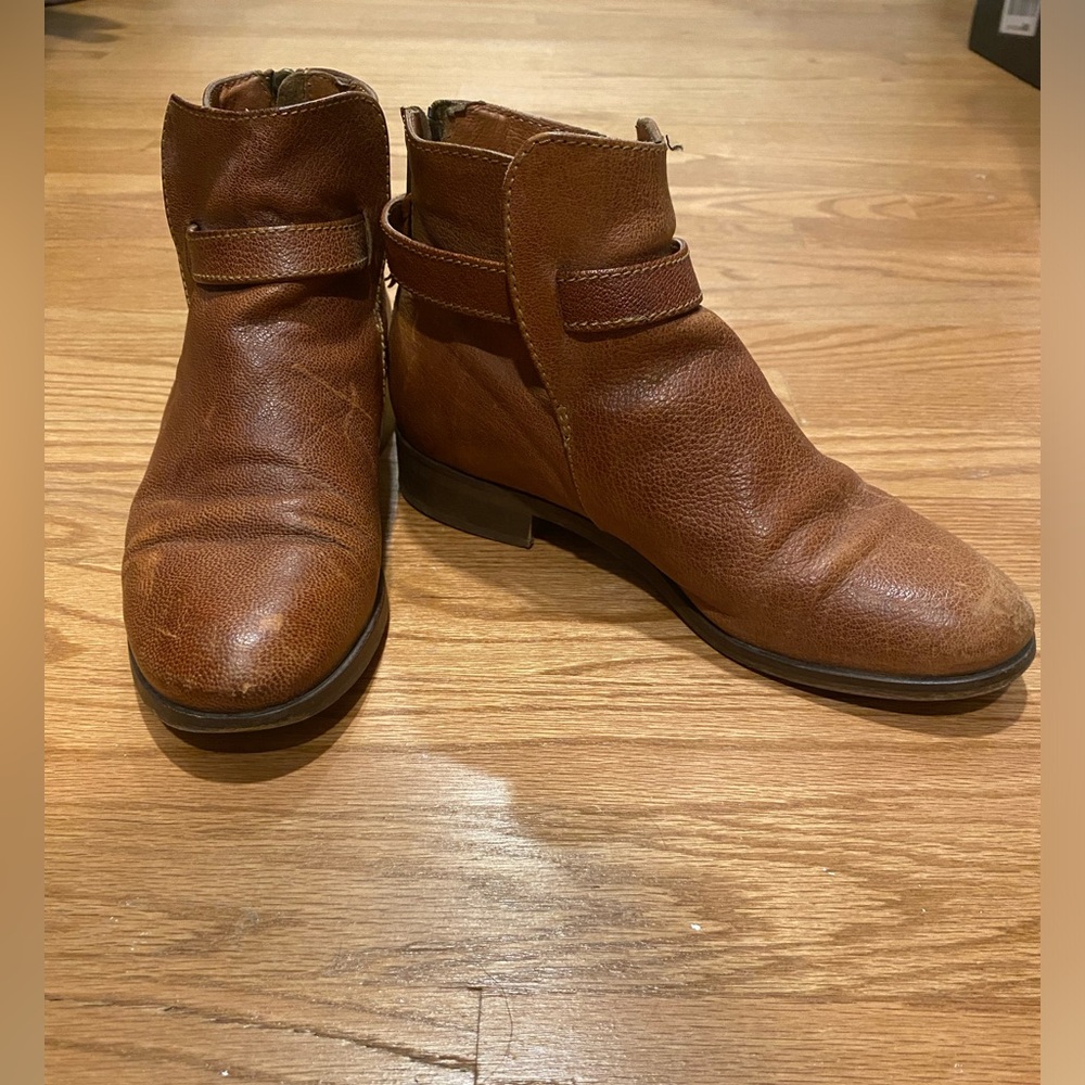J. Crew Leather Tan Ankle Boot, size 7